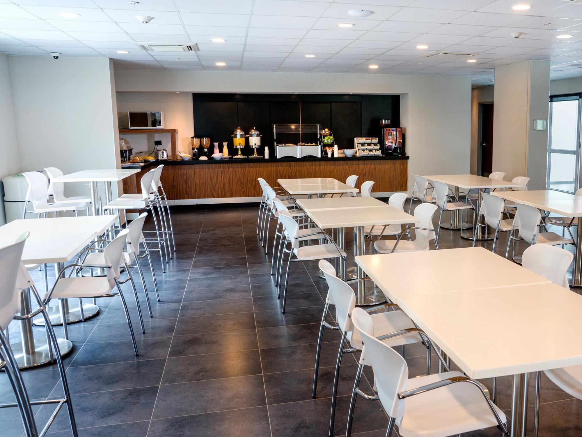 酒店 Express By Marriott Colombia 4*