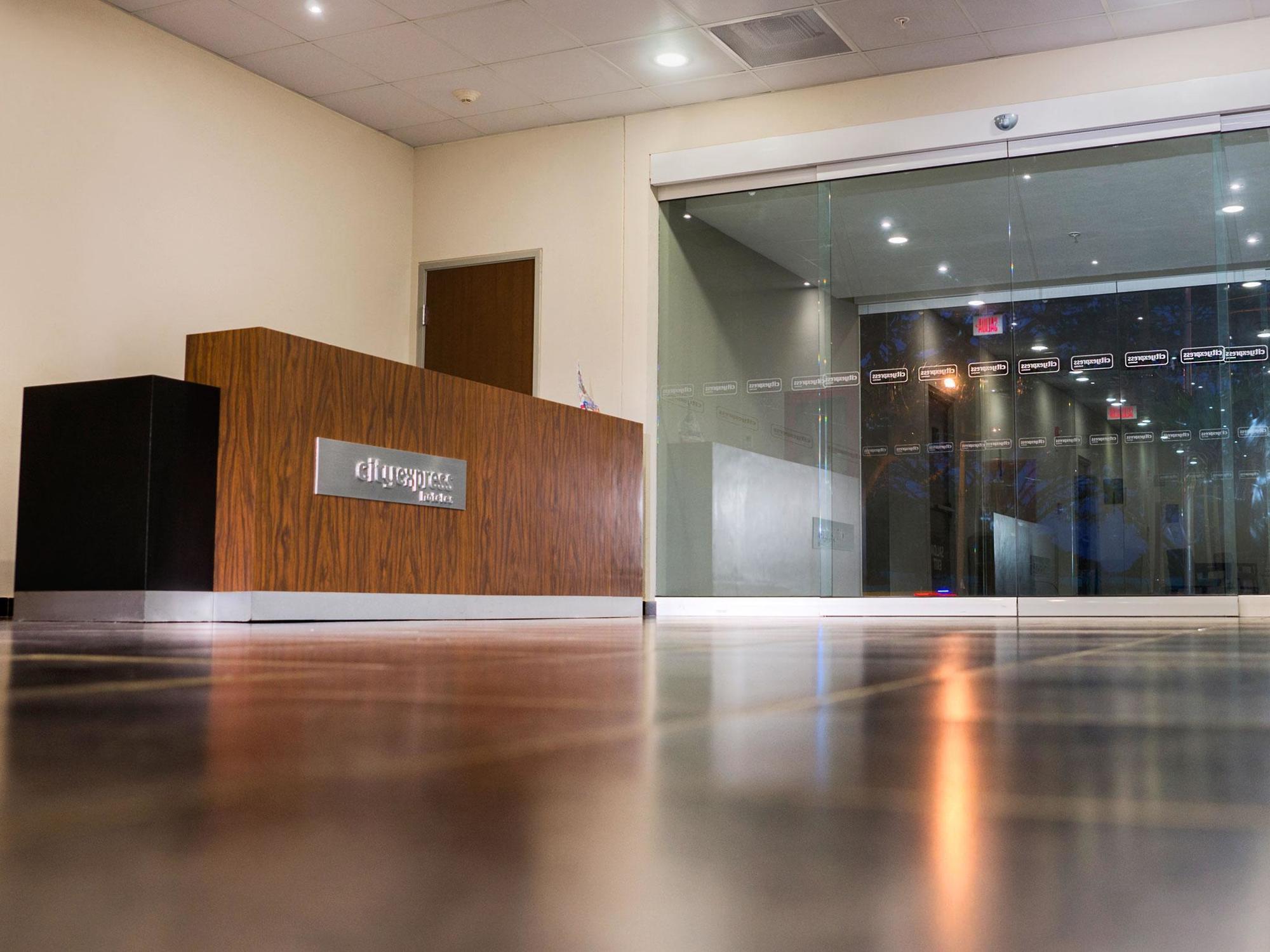 酒店 Express By Marriott Colombia Cali
