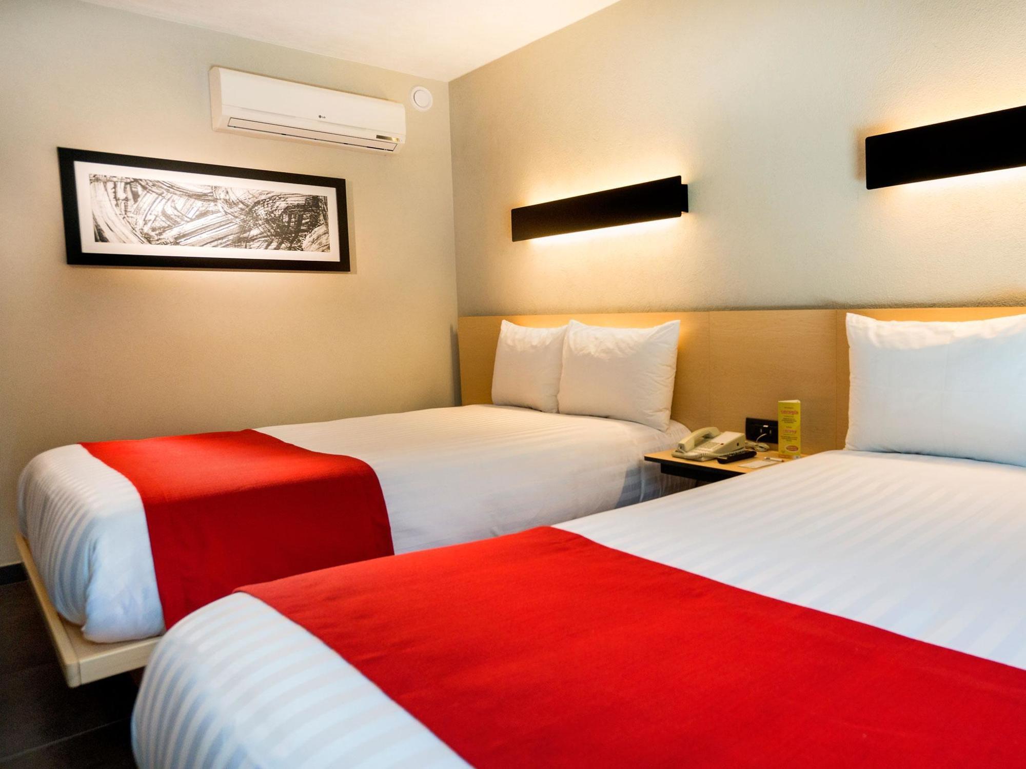 Hotel Express By Marriott Colombia